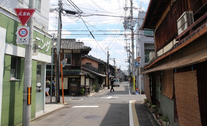 京都市内には古い住居が並んでいるところばかり