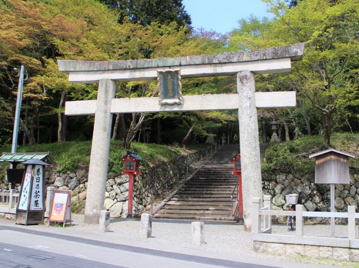 法寿山 正法寺は大原野神社のすぐ南にあります