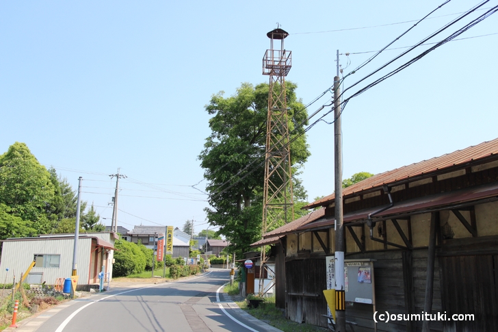 ファインダーの女子高生が住んでいると推測される「京都府亀岡市千歳町」の風景