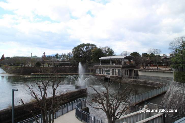 琵琶湖疎水記念館は岡崎の京都市動物園の南東にあります