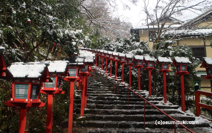 貴船神社（きふねじんじゃ）参道の積雪写真