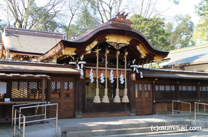 護王神社へ行くには地下鉄烏丸線「丸太町駅、今出川駅」が最寄り駅です