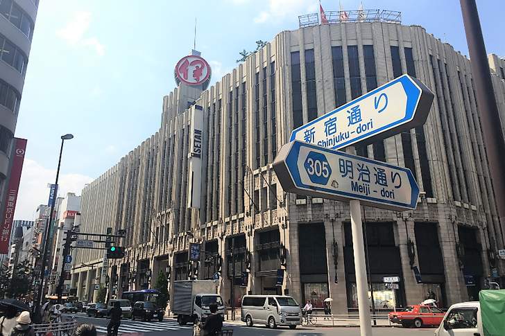 新宿三丁目交差点「街角の法律相談所」がドキュメント72時間に登場