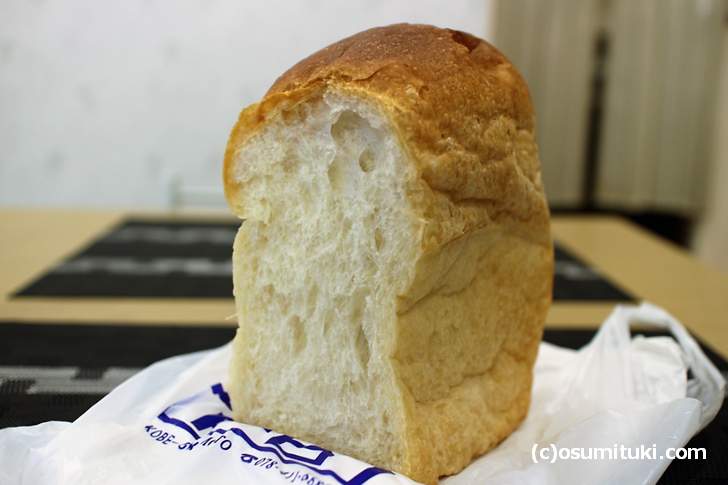 フロイン堂の食パン