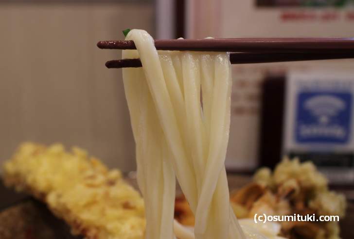 適度なツルツル感がちょうど良い麺(うどん馳走 山石土平)