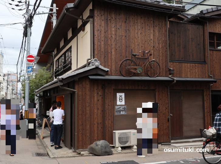 ブルーボトルコーヒー京都六角(東洞院通六角)
