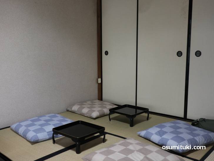 1階左から入った和室