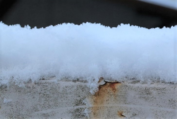 2015年お正月は15時から吹雪で3センチほどの積雪