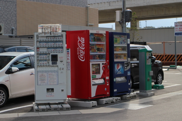 阪急洛西口駅の格安キップ自販機の場所