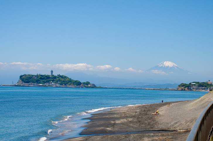 2018年7月9日午前中、江ノ島東浜海岸でタモリさんが『ブラタモリ』らしき撮影ロケ