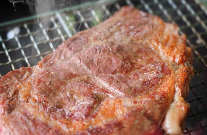 ステーキで「こぶ黒」はあまり流通していないそうですが食べられるお店もあります