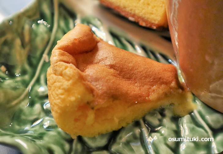 半熟生カステラはポルトガルの伝統菓子パンデローを元に作られた