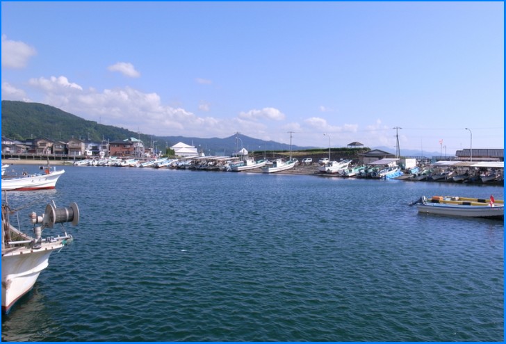 鼠ヶ関漁港