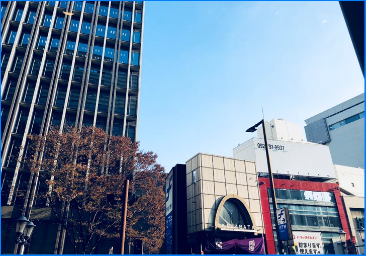 福岡・中洲川端にある家賃1万円の激安物件を扱う不動産屋が『ドキュメント72時間』で紹介