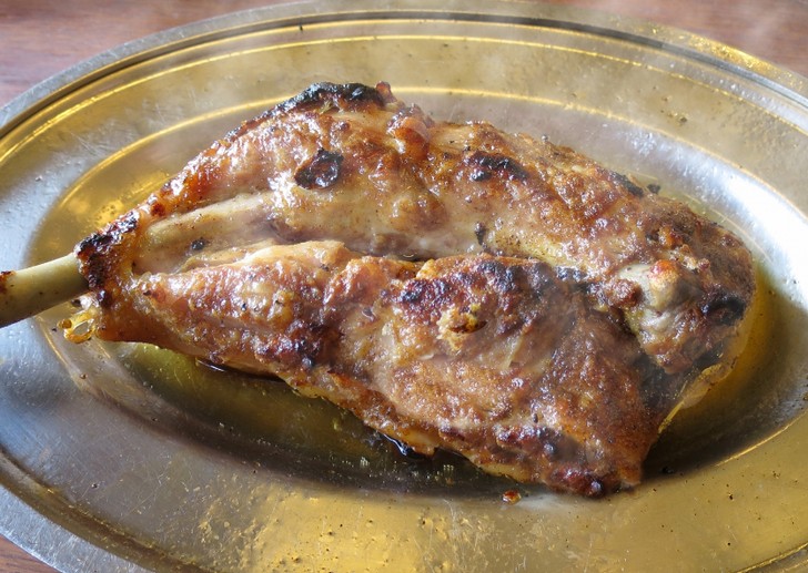 骨付鶏は香川県丸亀市が発祥の郷土料理です