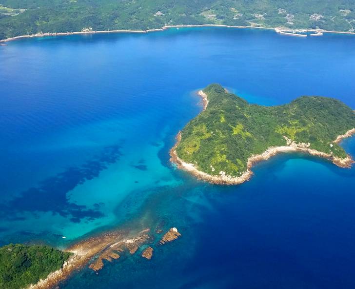 五島列島の沿海は急に深度が深くなり、美味しい甲殻類が穫れる場所です