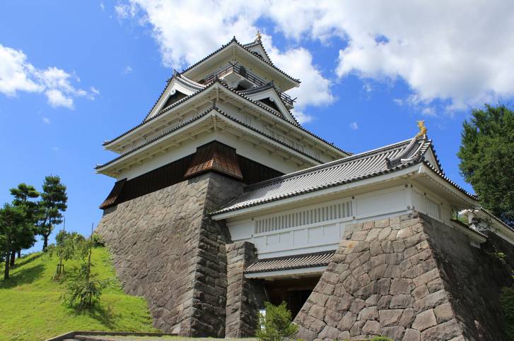 山元隧道は山形県上山市街地から車で7kmほどのところにあります(写真は上山城)