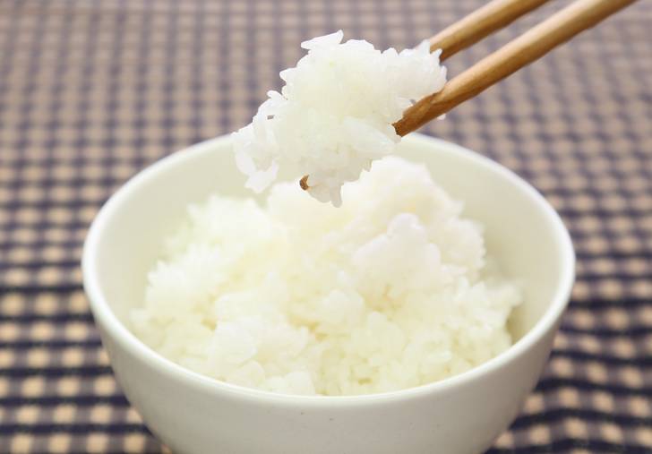 しらた米（白い米粒）と透き通った米粒の差が『この差って何ですか?』で紹介