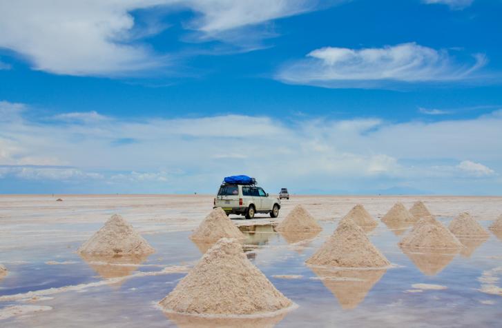 山塩、世界でも有名なのは「ウニユ塩湖（ボリビア）」もそうです