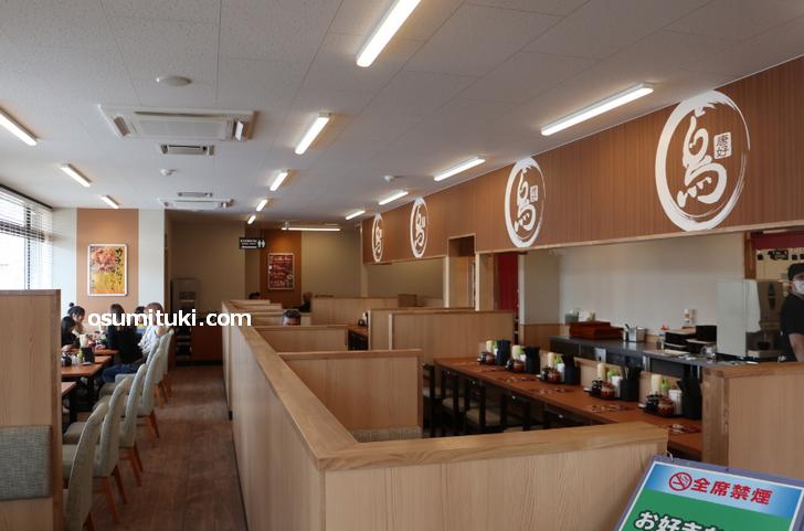 店内はチェーン系の飲食店という雰囲気です