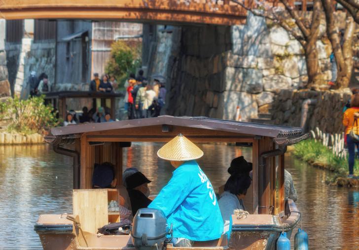 滋賀県近江八幡市 水郷巡り 船頭 田頭政泰さんが 人生の楽園 で紹介 京都のお墨付き