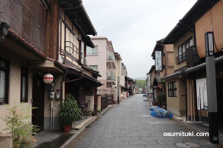 京都・上七軒のこの辺らしい