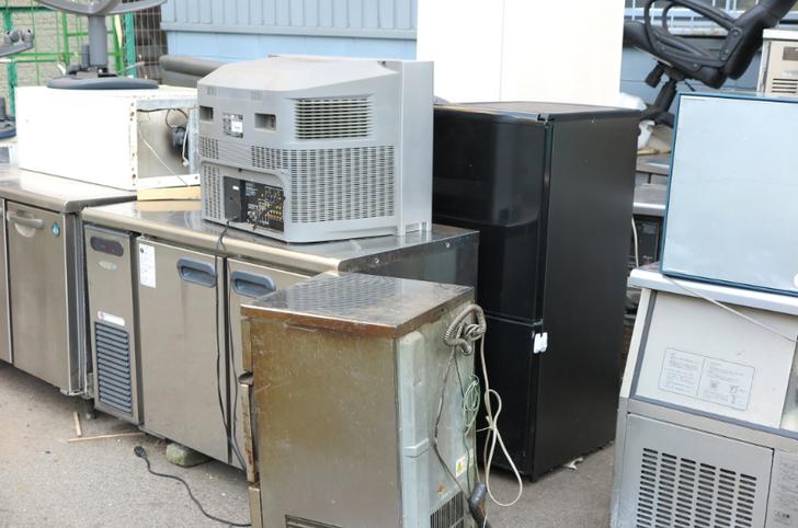 ドキュメント72時間の厨房機器専門店はどこ?