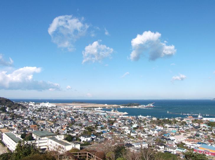 千葉県館山市の「INN&CAFE ONE DROP」が『人生の楽園』で紹介
