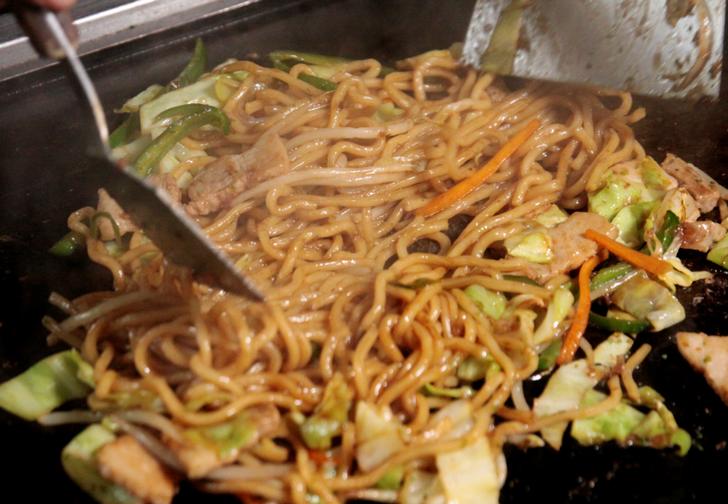 焼きそばカフェ緒和里家が『人生の楽園』で紹介