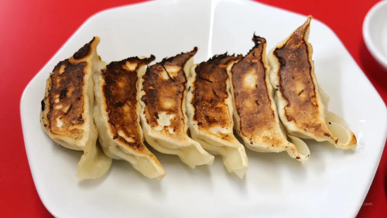 香りが良くほんのり甘い餃子