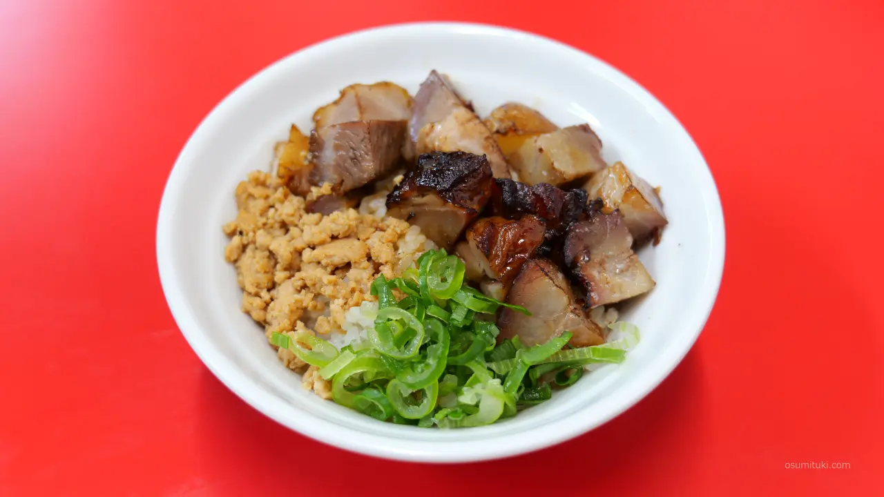 具材たっぷりの豚丼もおすすめ