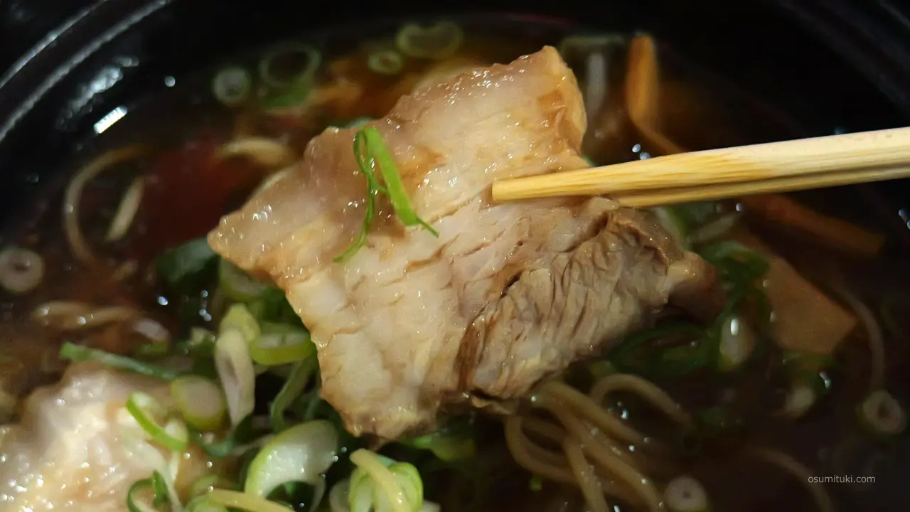 チャーシューは豚バラ