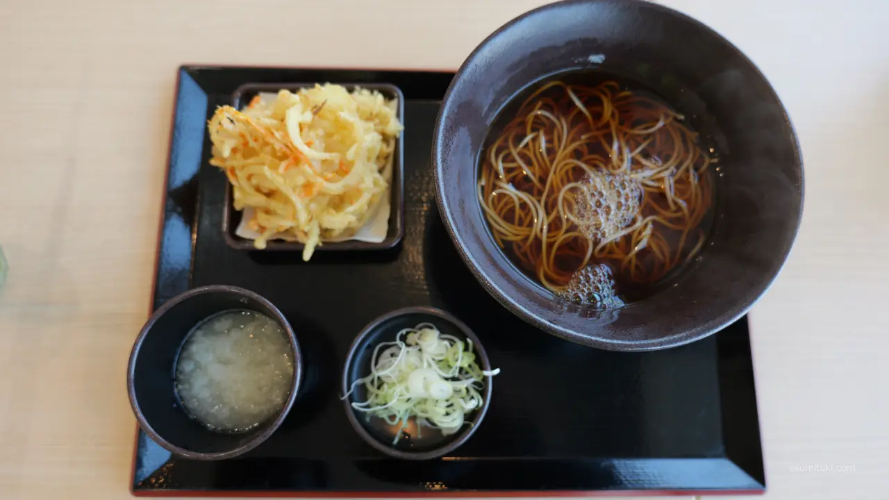 セルフ形式の蕎麦屋「ゆで太郎」