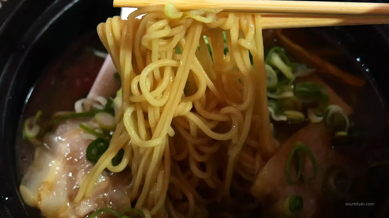 麺は普通茹での仕上がり